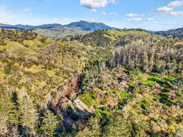 $2,100,000 | 11641 Highway 128, Healdsburg, CA 95448