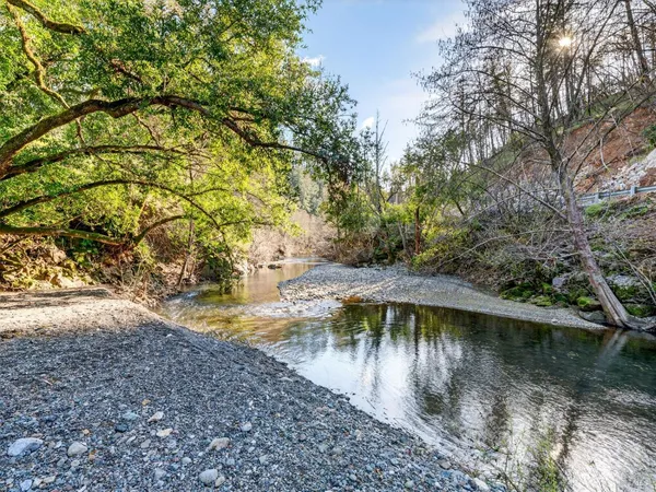 $2,100,000 | 11641 Highway 128, Healdsburg, CA 95448