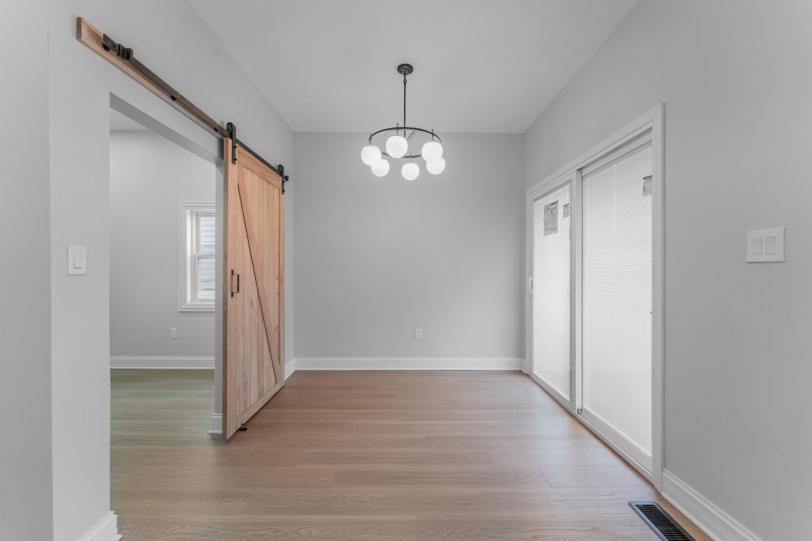 2226 West 24th Street Chicago, IL 60608 - Photo 11 of 25