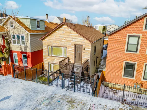 $539,000 | 2226 West 24th Street, Chicago, IL 60608