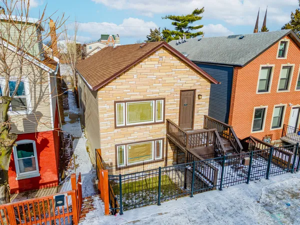 $539,000 | 2226 West 24th Street, Chicago, IL 60608