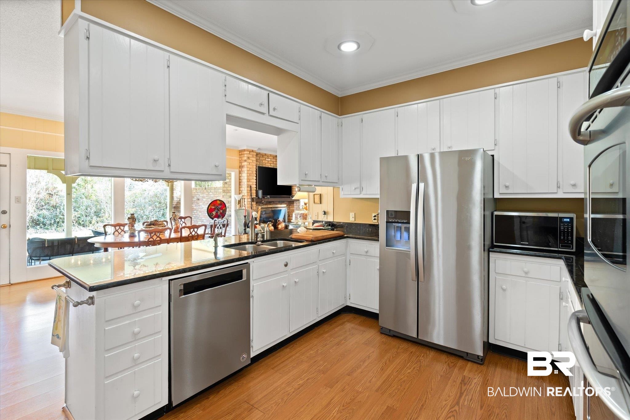 406 Maple Street Fairhope, AL 36532 - Photo 10 of 30 Kitchen to Breakfast Room