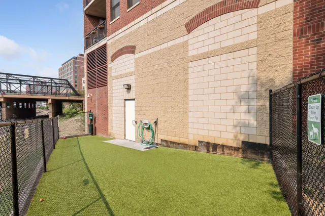 $2,895 | 401 North 2nd Street, Unit 317, Minneapolis, MN 55401