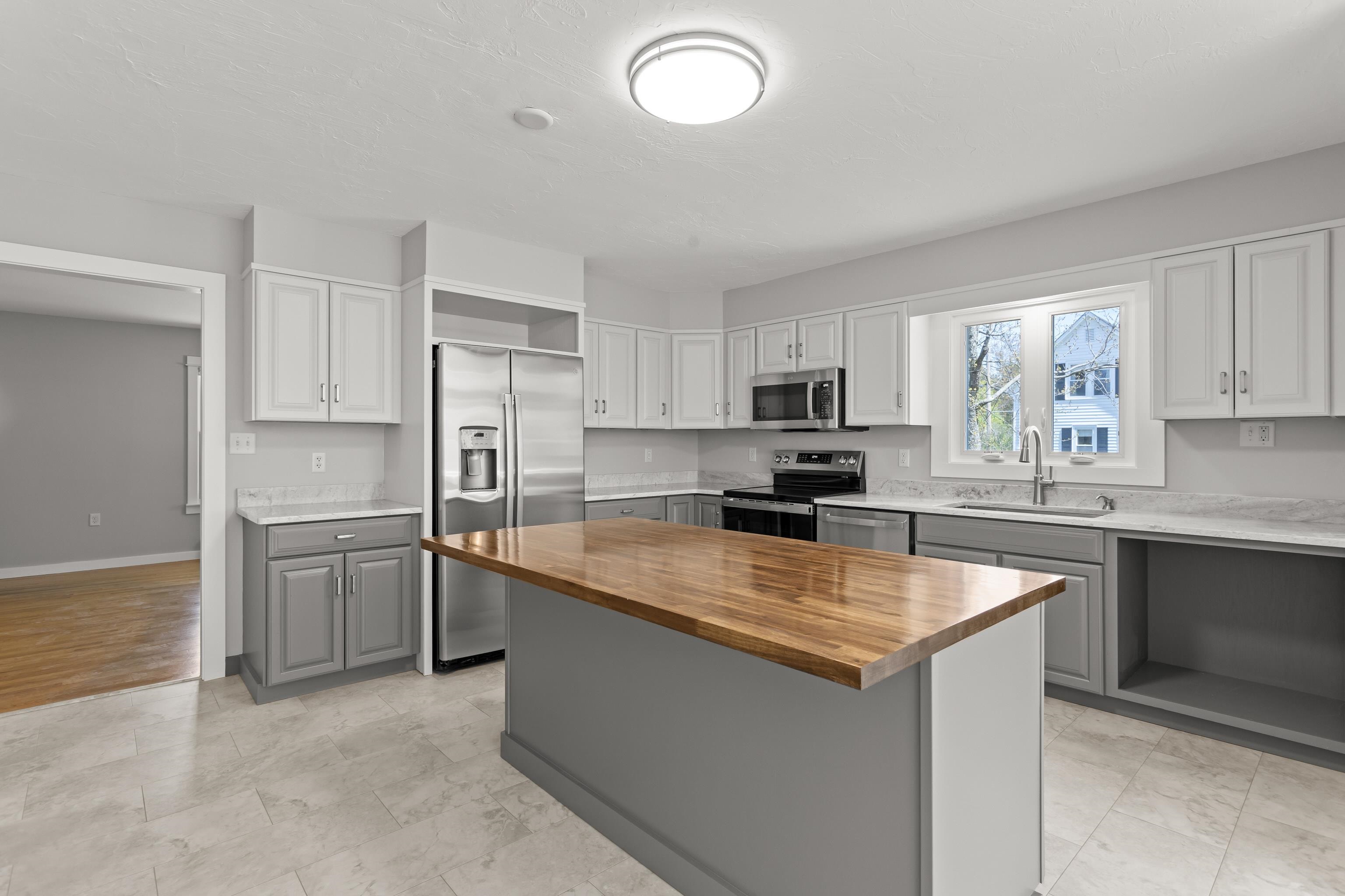 40 Pembroke Road Concord, NH 03301 - Photo 8 of 50