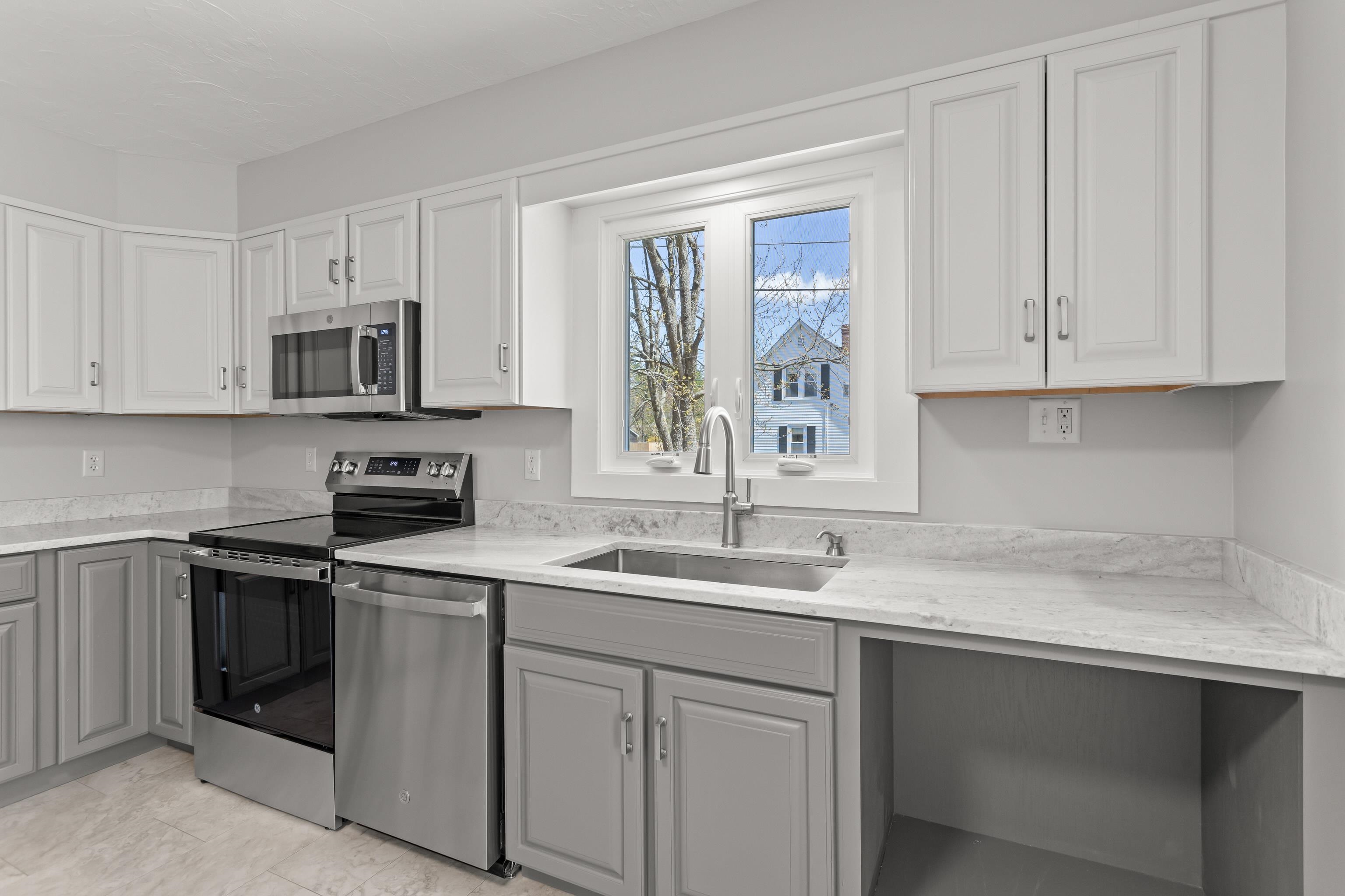 40 Pembroke Road Concord, NH 03301 - Photo 10 of 50