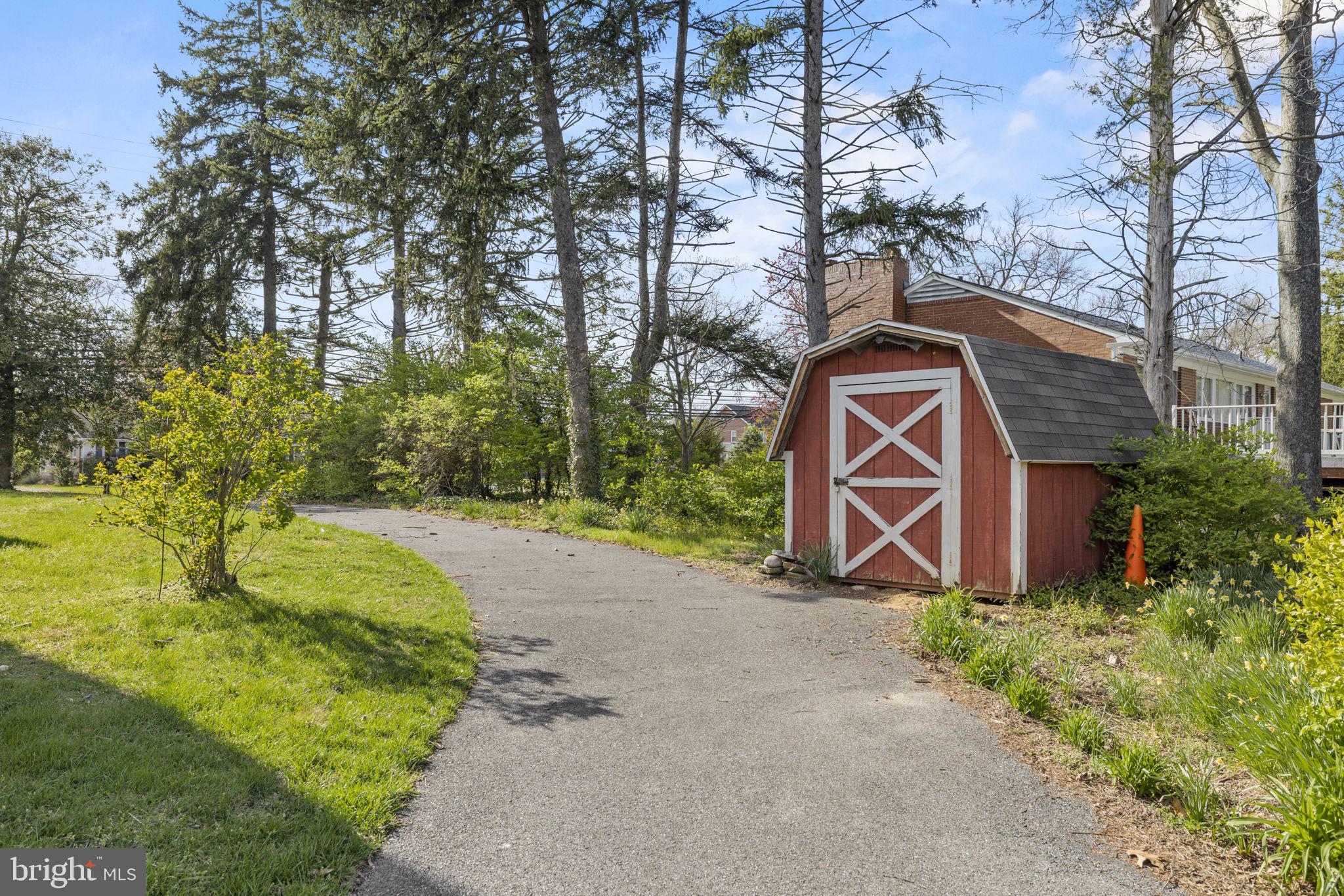 11101 Montgomery Road Beltsville, MD 20705 - Photo 27 of 38