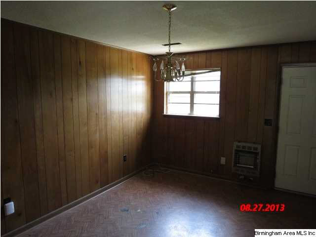 2015 8th Street Southwest Decatur, AL 35601 - Photo 4 of 9