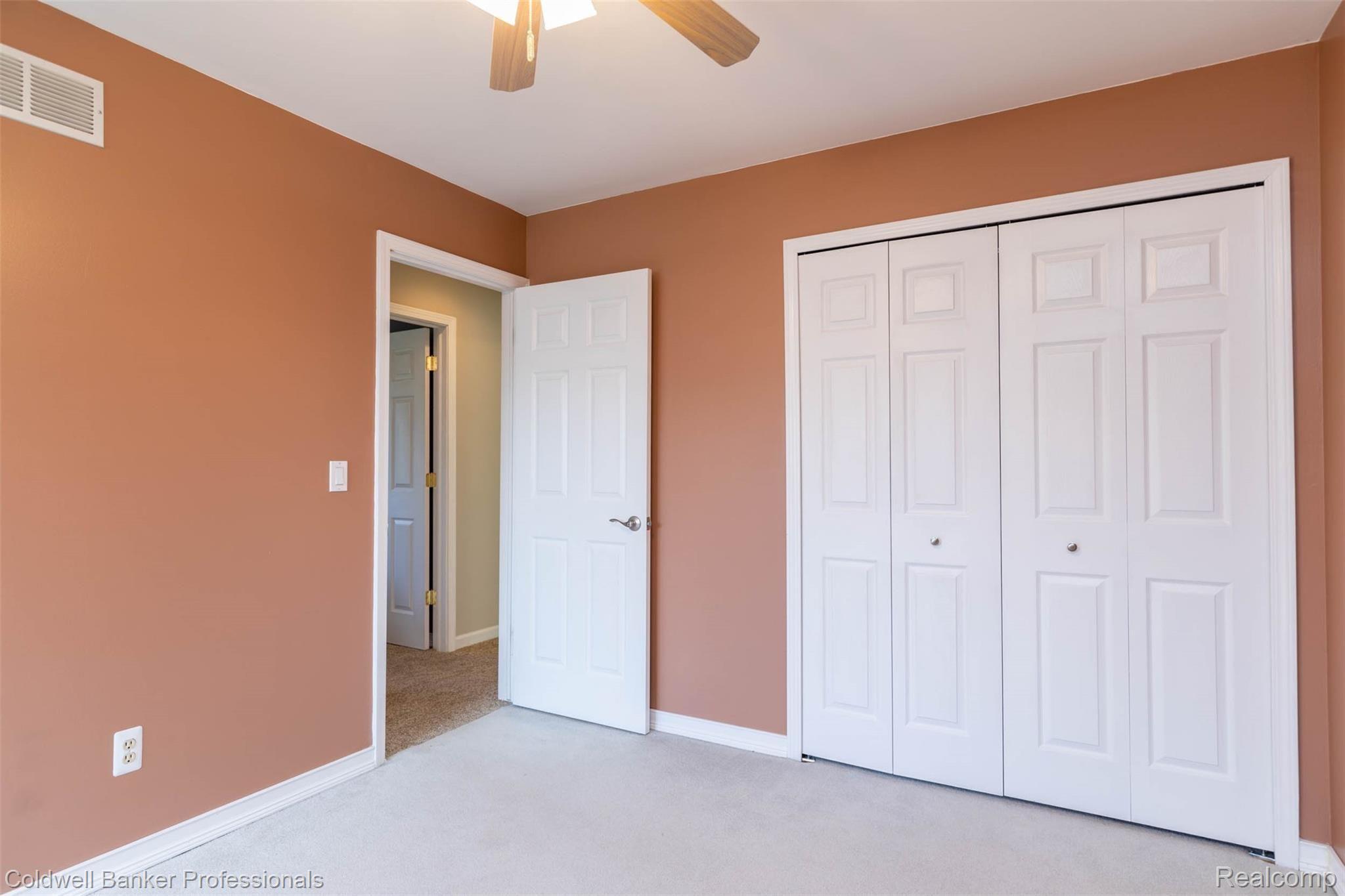 3472 Wedgewood Drive Rochester, MI 48306 - Photo 30 of 46 Bedroom Three