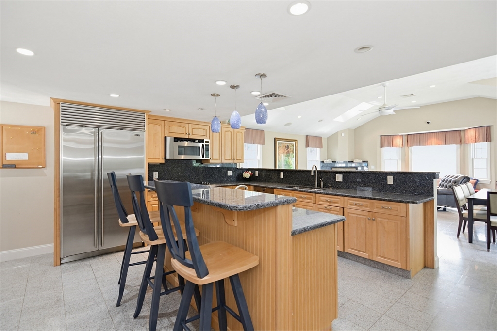 81 Brettwood Road Belmont, MA 02478 - Photo 9 of 31