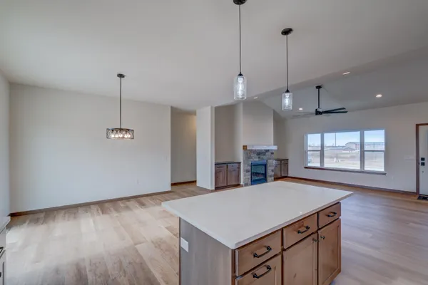 $575,000 | 103 Graelyn, Barneveld, WI 53507