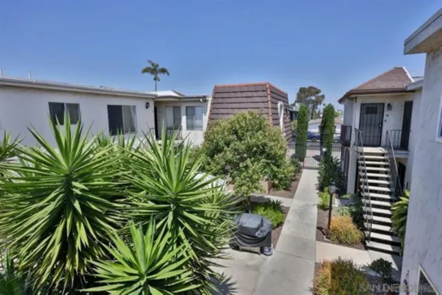 $2,400 | 4262 Wilson Avenue, Unit 6, San Diego, CA 92104