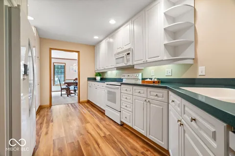 $599,998 | 1120 Buttonwood Court, Greenfield, IN 46140