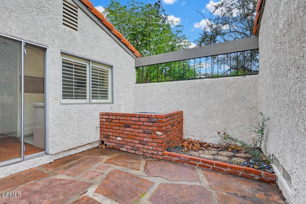 19509 Rinaldi Street, Unit 59 Porter Ranch, CA 91326 - Photo 20 of 47 19509-rinaldi-st-unit-59-051_web