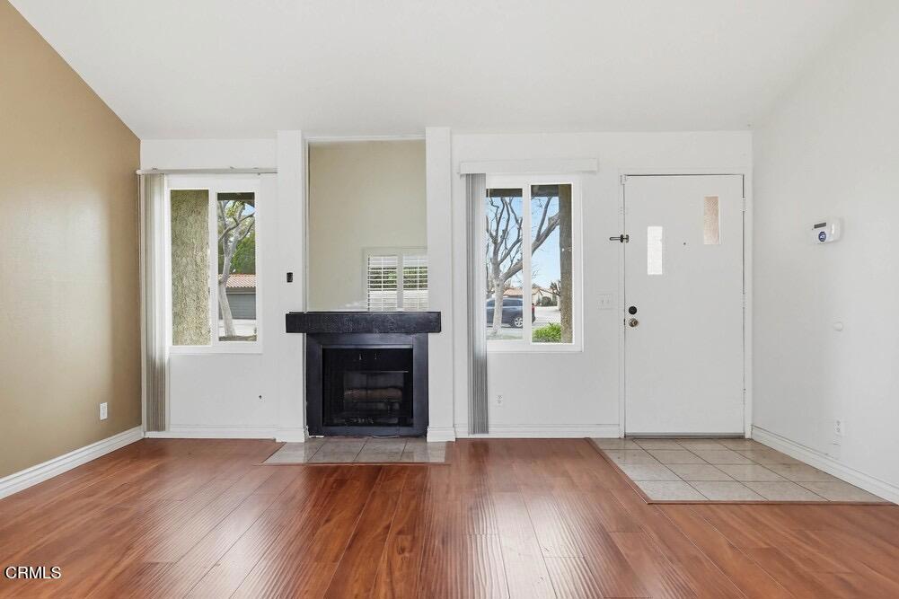 19509 Rinaldi Street, Unit 59 Porter Ranch, CA 91326 - Photo 10 of 47 19509-rinaldi-st-unit-59-008_web