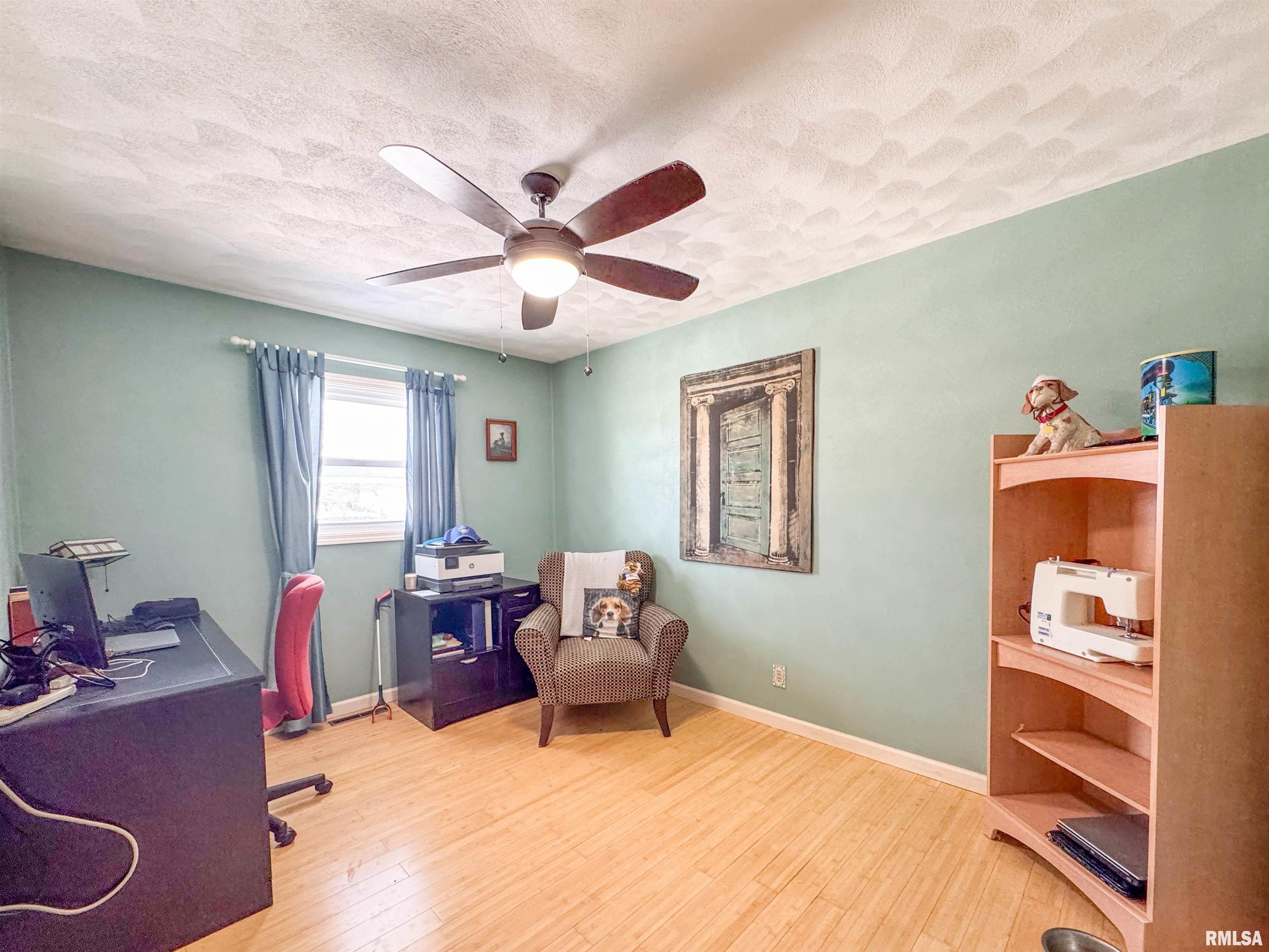 718 Taylor Street Morton, IL 61550 - Photo 19 of 32 Gallery Image 19