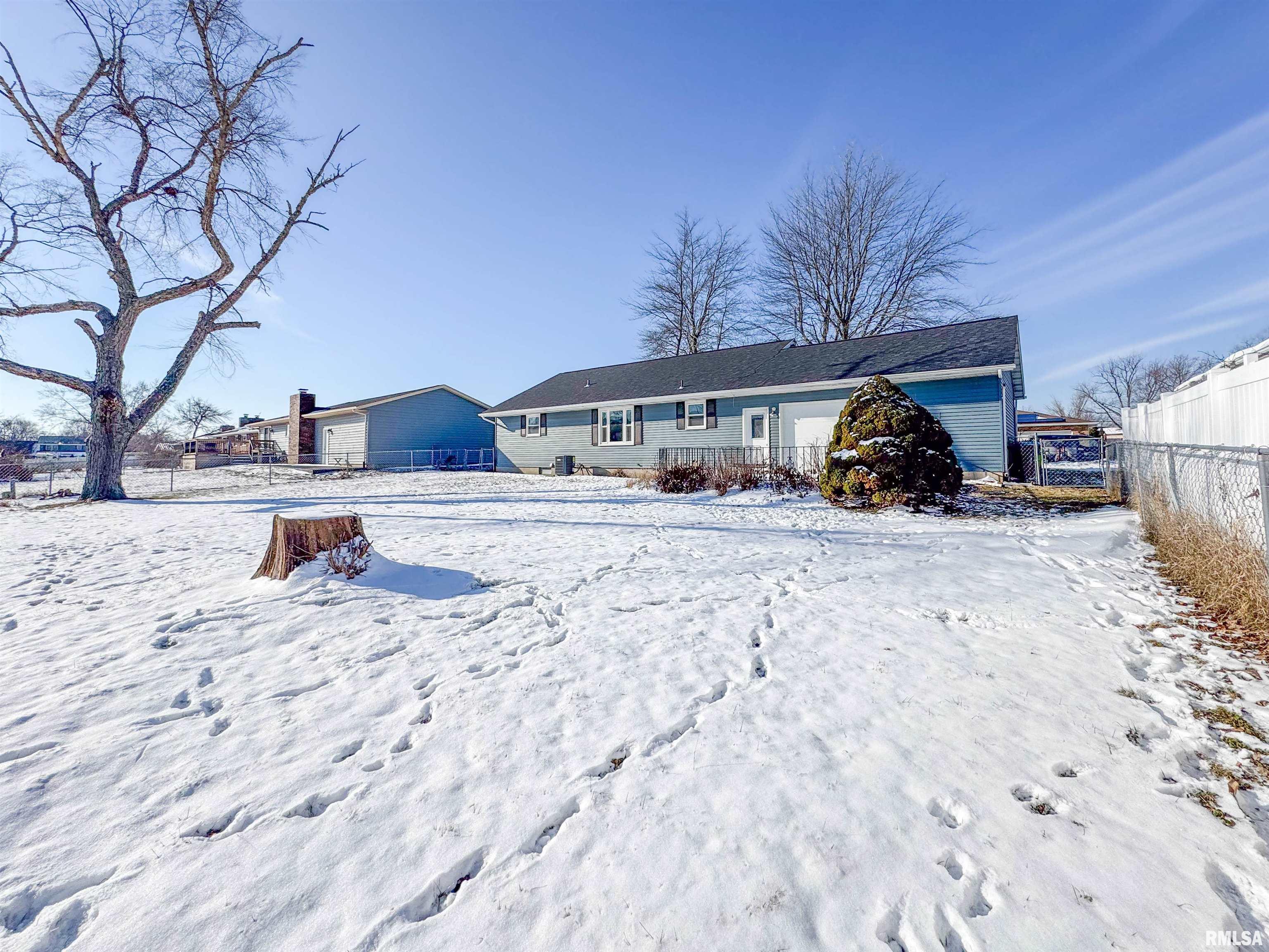 718 Taylor Street Morton, IL 61550 - Photo 28 of 32 Gallery Image 28