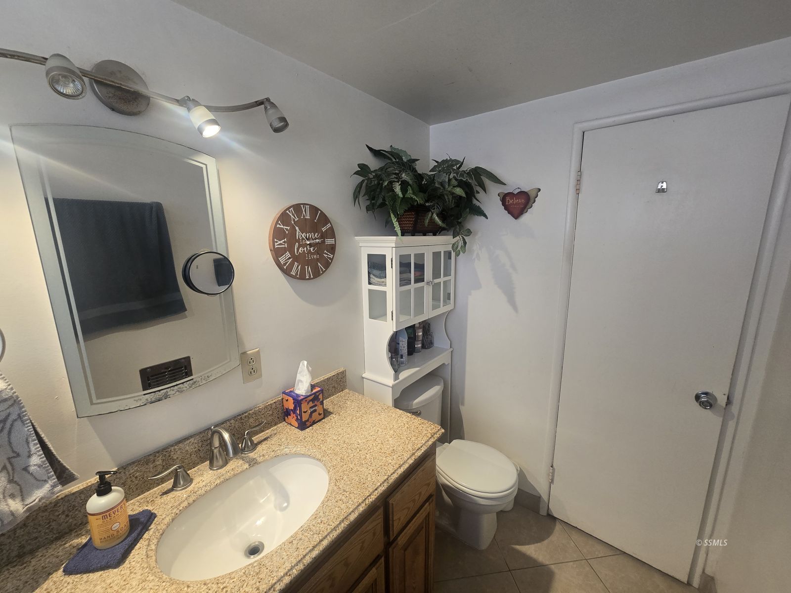 233 South Springside Street Ridgecrest, CA 93555 - Photo 13 of 23