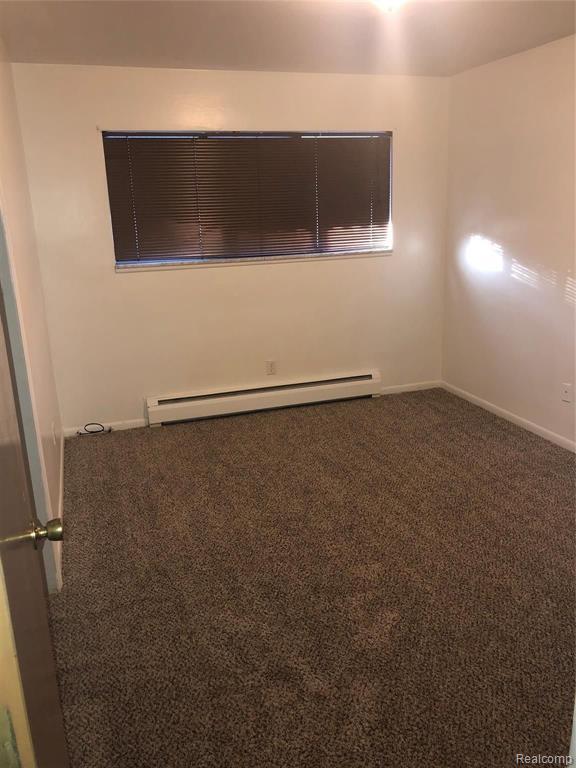 20231 Kelly Road, Unit 3 Harper Woods, MI 48225 - Photo 8 of 11 GetRetsMedia-7