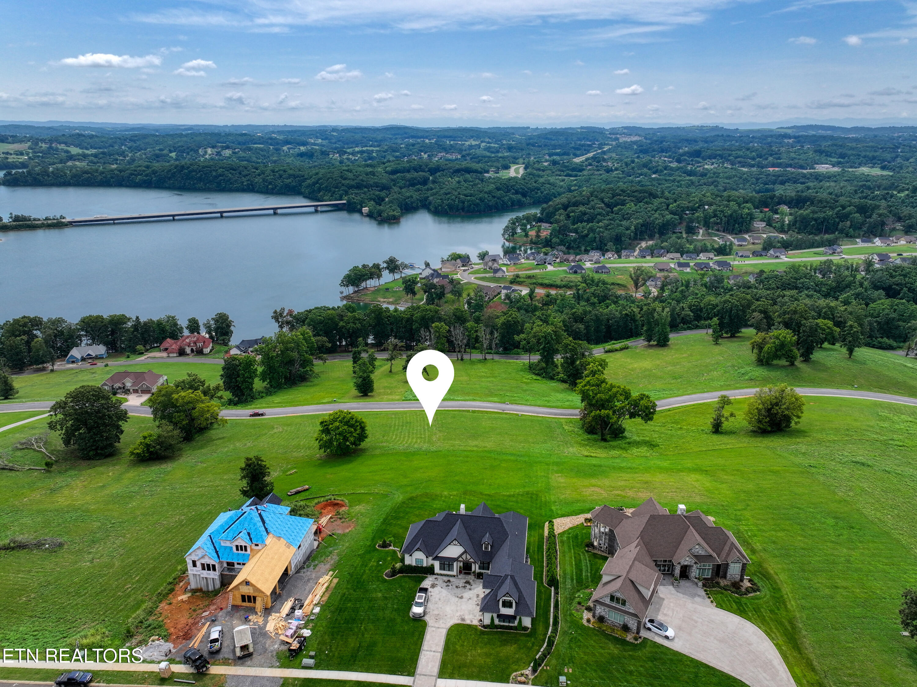 2447 Starboard Crest Road Morristown, TN 37814 - Photo 8 of 54 DJI_20240726014946_0089_D_15