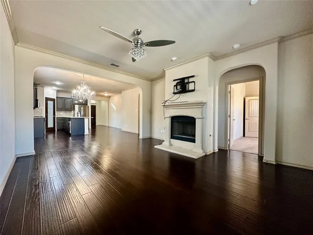 $2,500 | 5205 Glen Meadow Drive, Arlington, TX 76001