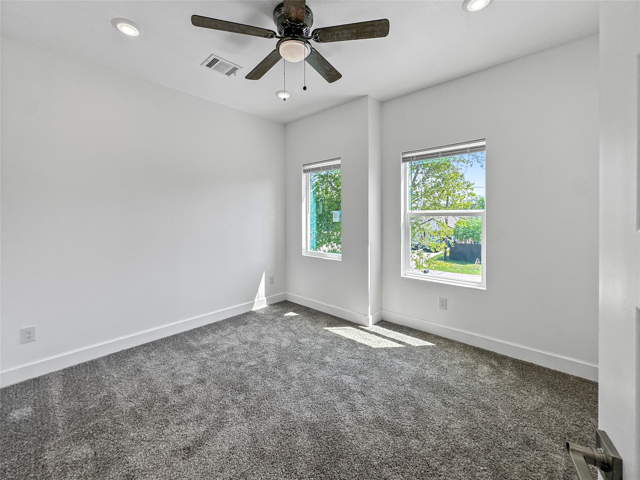 8141 Jeffery Street Houston, TX 77028 - Photo 30 of 35