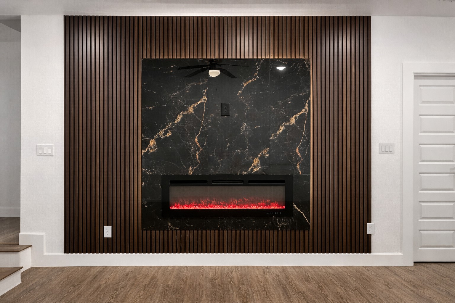 8141 Jeffery Street Houston, TX 77028 - Photo 4 of 27 a view of entryway