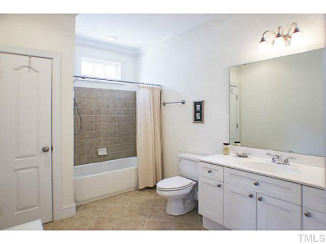 1172 Harp Street Raleigh, NC 27604 - Photo 18 of 25 Bathroom