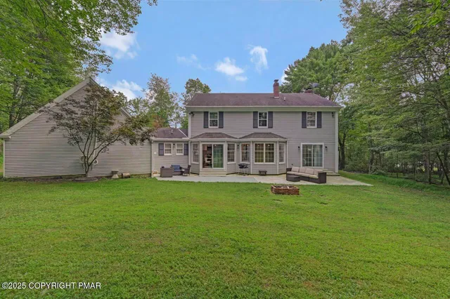 $659,900 | 155 Kimberleigh Court, East Stroudsburg, PA 18301