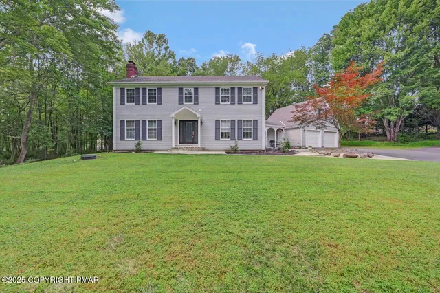 $659,900 | 155 Kimberleigh Court, East Stroudsburg, PA 18301