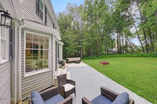 $659,900 | 155 Kimberleigh Court, East Stroudsburg, PA 18301