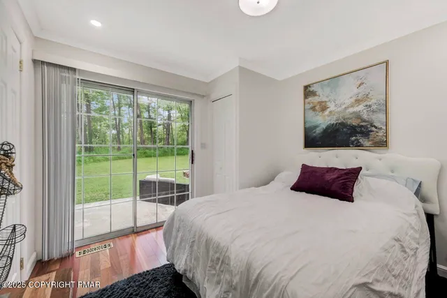 $659,900 | 155 Kimberleigh Court, East Stroudsburg, PA 18301