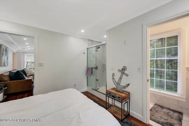 $659,900 | 155 Kimberleigh Court, East Stroudsburg, PA 18301