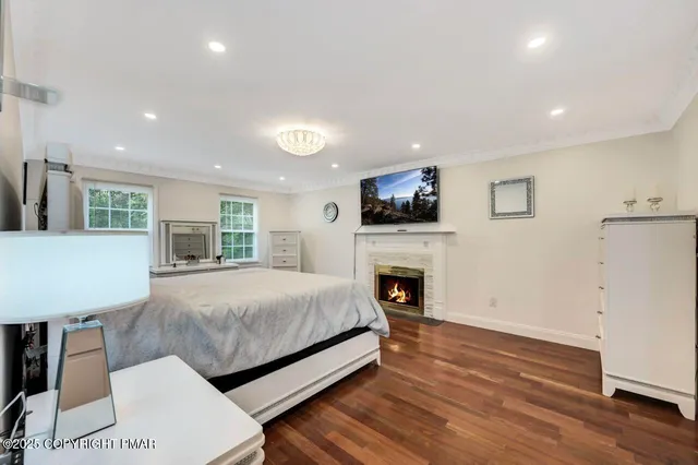 $659,900 | 155 Kimberleigh Court, East Stroudsburg, PA 18301