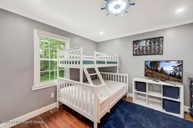 $659,900 | 155 Kimberleigh Court, East Stroudsburg, PA 18301