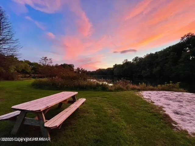 $659,900 | 155 Kimberleigh Court, East Stroudsburg, PA 18301