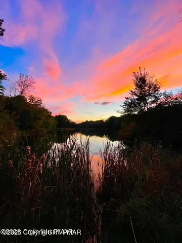 $659,900 | 155 Kimberleigh Court, East Stroudsburg, PA 18301