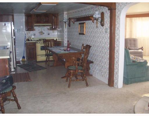 113 Naugle Road Beaver Falls, PA 15010 - Photo 8 of 16 Kitchen.