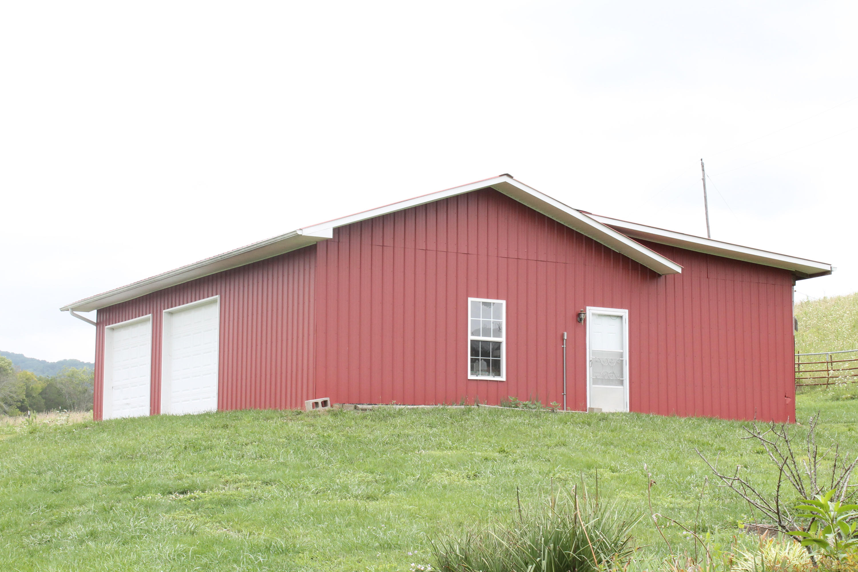 185 Hickory Valley Road Maynardville, TN 37807 - Photo 12 of 16 2 car detached garage w/room and shed