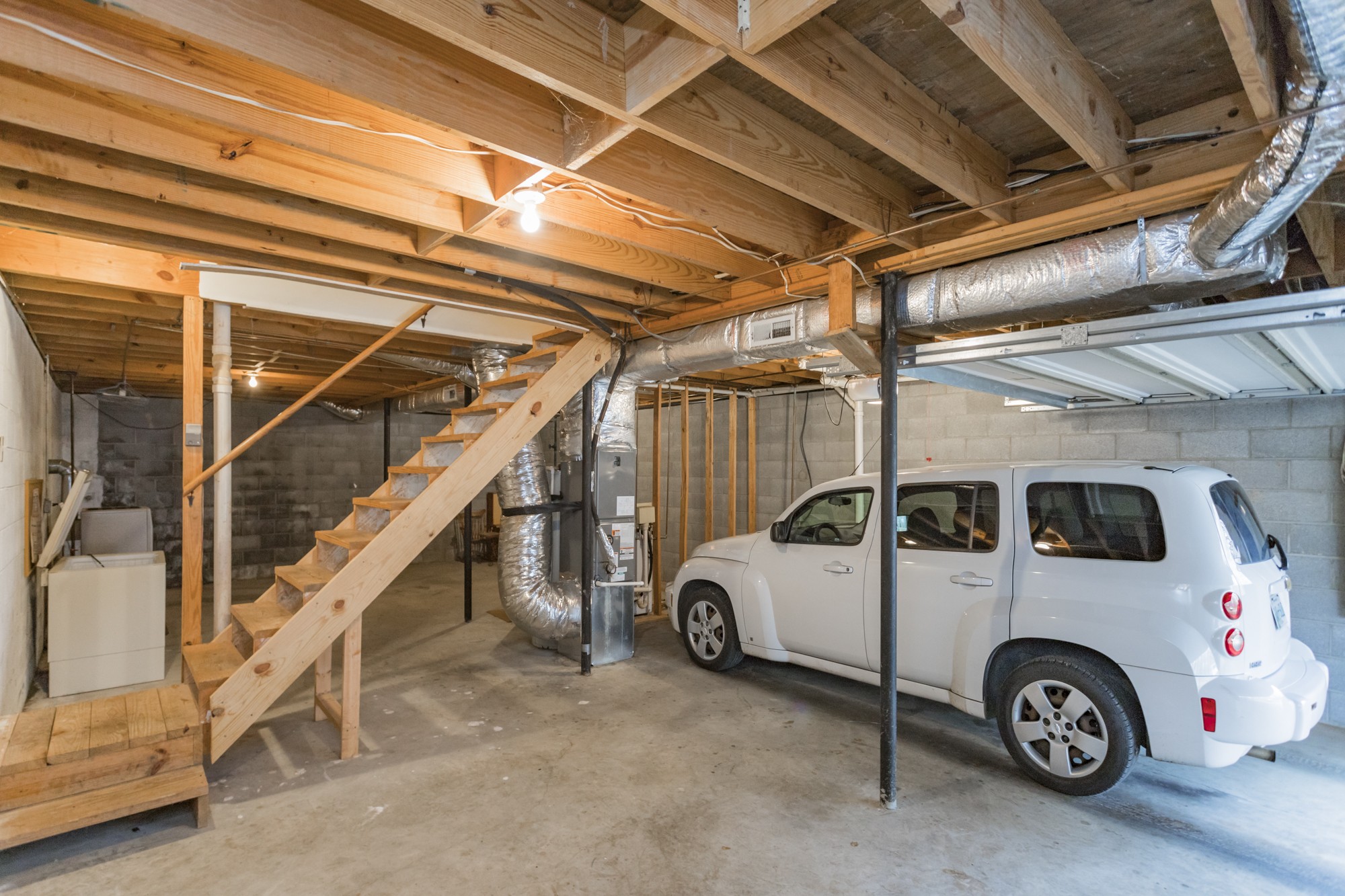 338 Black Road Dickson, TN 37055 - Photo 15 of 22 a view of garage