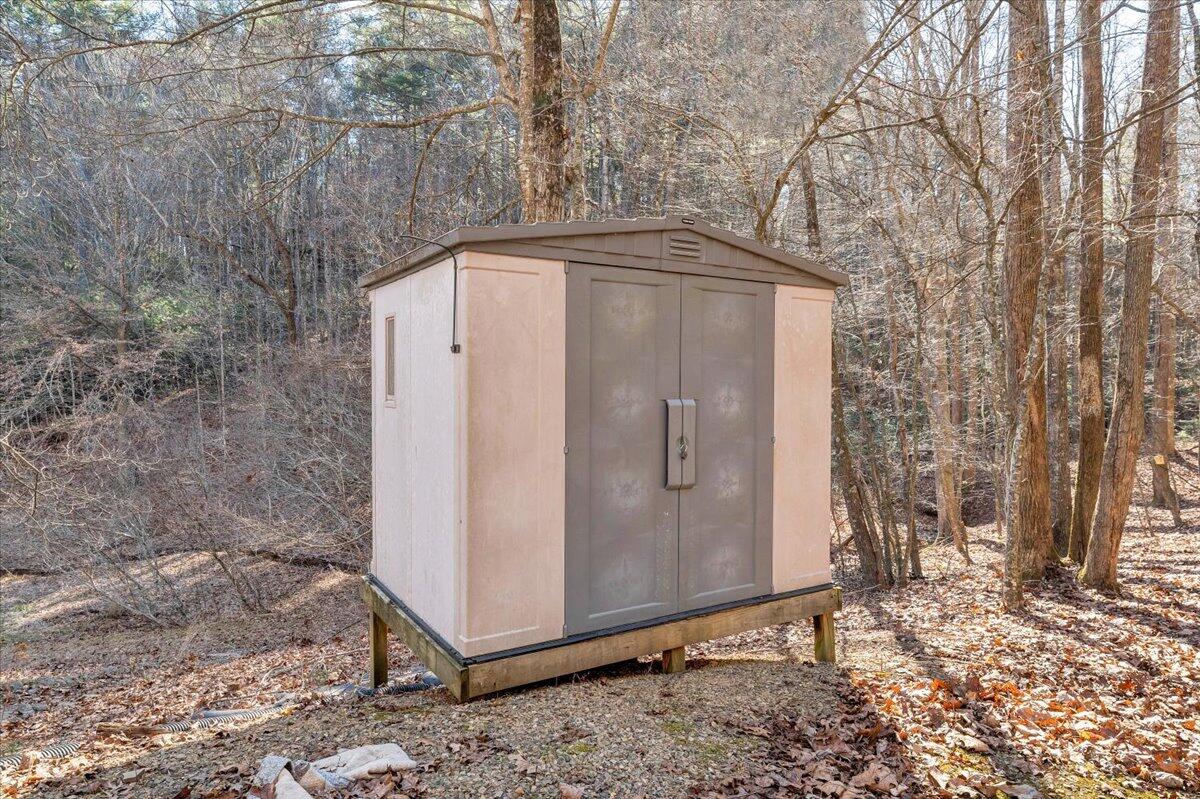 365 Isolane Road Callaway, VA 24067 - Photo 73 of 104 081-MIB03432