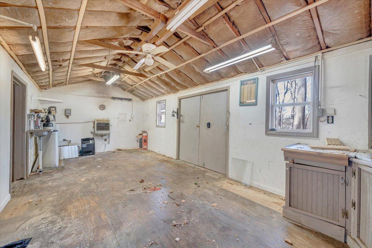 365 Isolane Road Callaway, VA 24067 - Photo 88 of 104 096-MIB03498