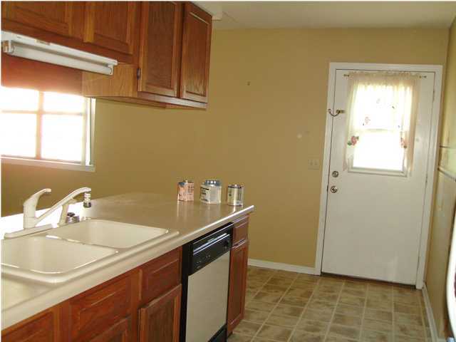 3269 Airport Road Crestview, FL 32539 - Photo 9 of 17 Gallery Image 9