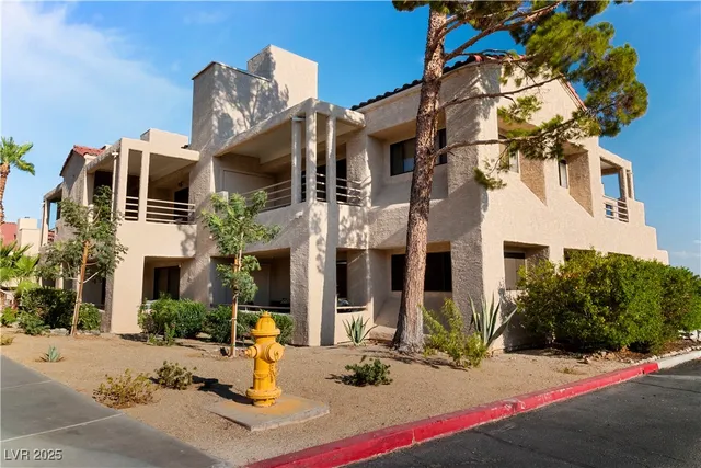 $239,000 | 3859 Desert Marina Drive, Unit 257, Laughlin, NV 89029