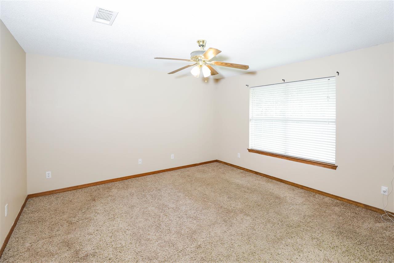 340 Daylily Road Cantonment, FL 32533 - Photo 15 of 41