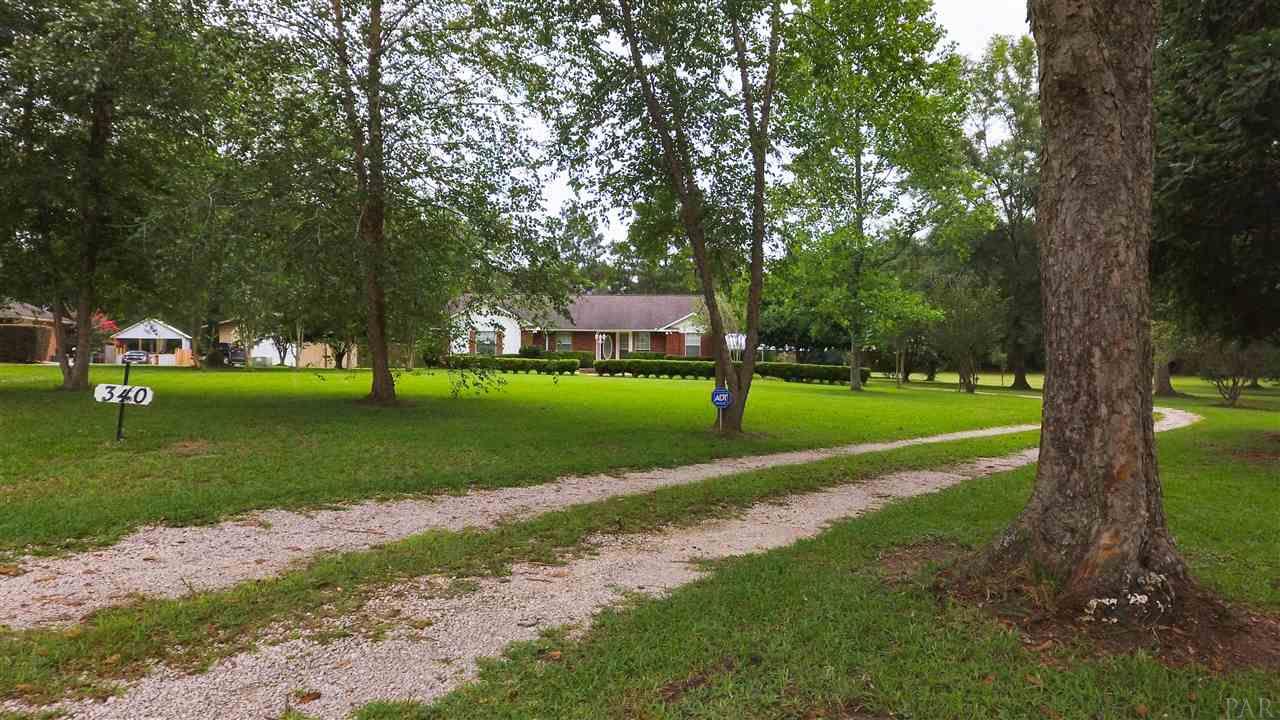 340 Daylily Road Cantonment, FL 32533 - Photo 4 of 41