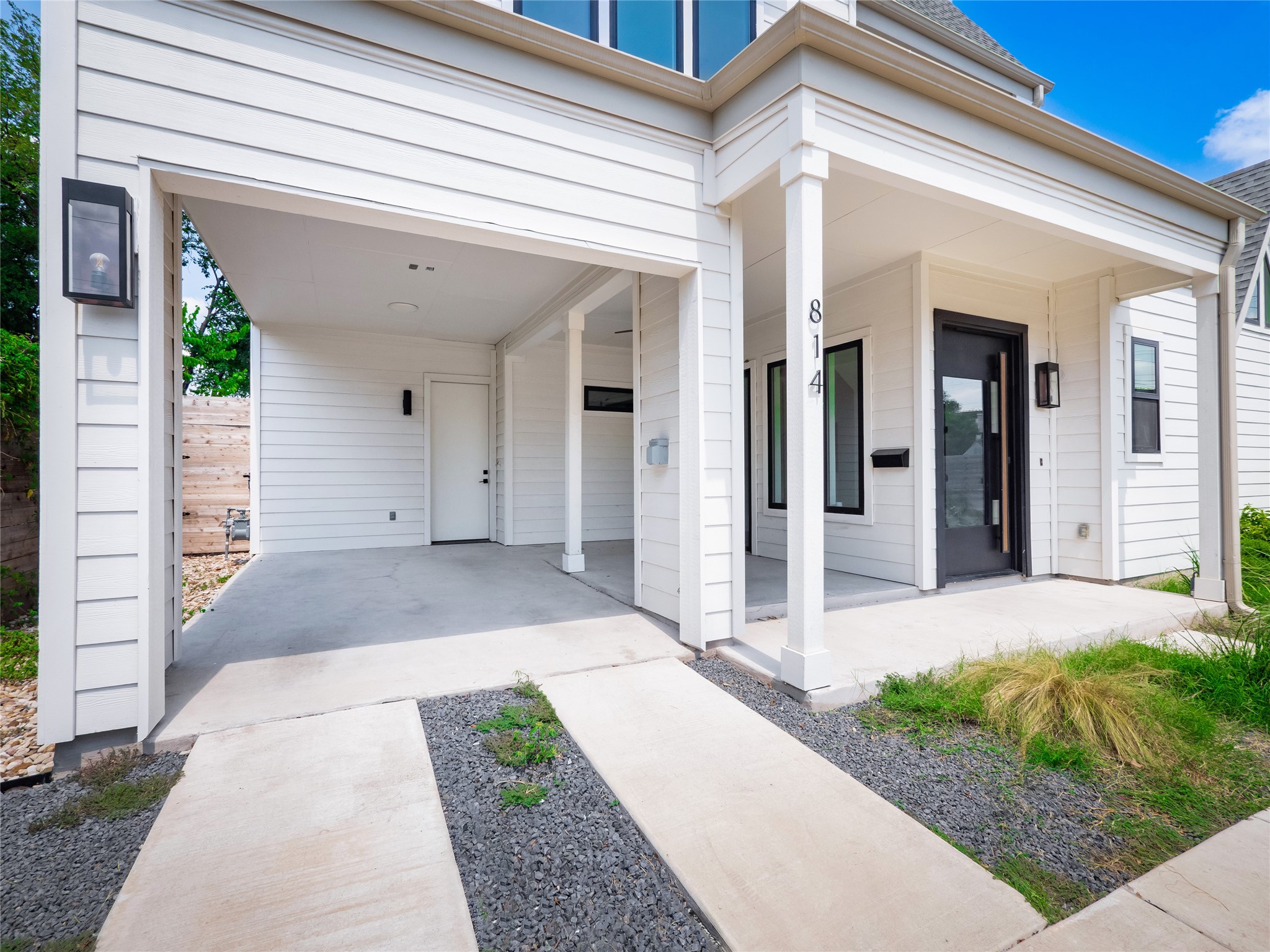 814 Stark Street Austin, TX 78756 - Photo 2 of 39 a front view of a house