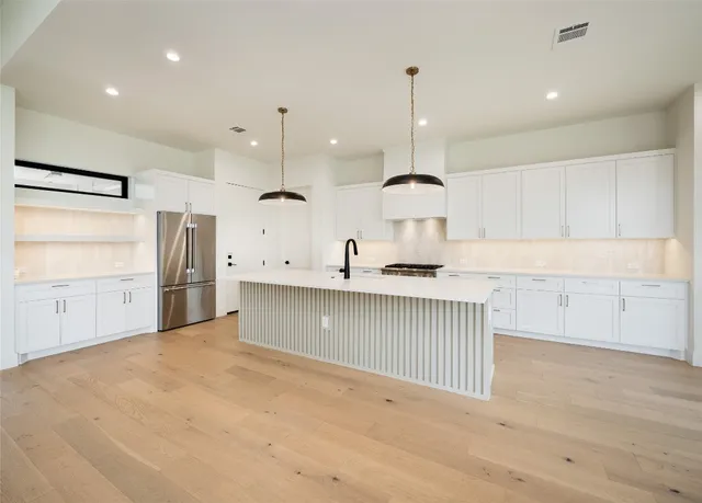 $1,100,000 | 814 Stark Street, Austin, TX 78756