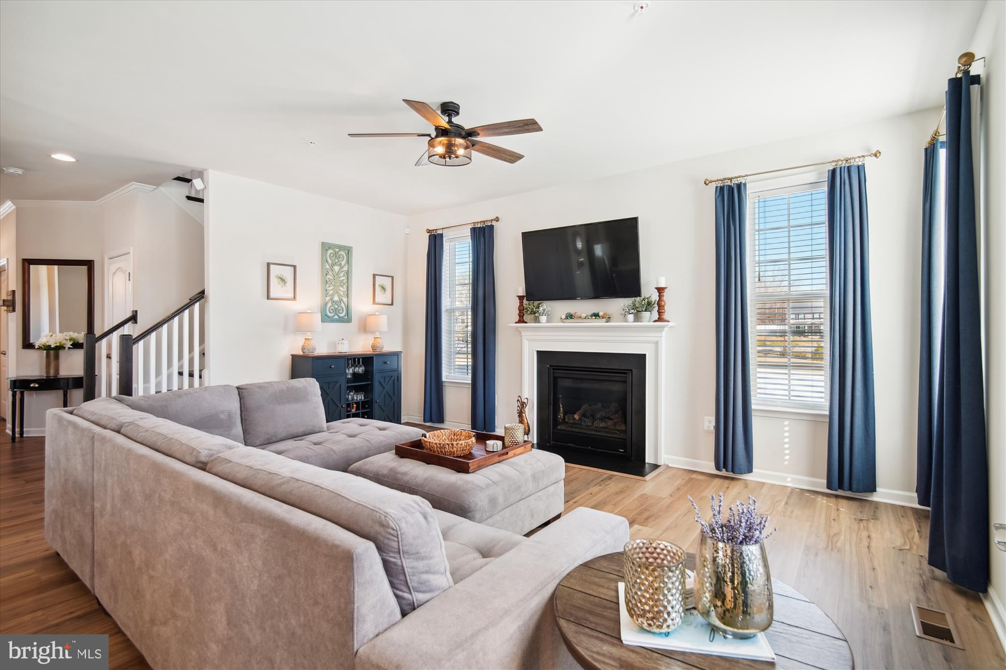 6644 Timber Ridge Lane Bryans Road, MD 20616 - Photo 15 of 44 Living Room