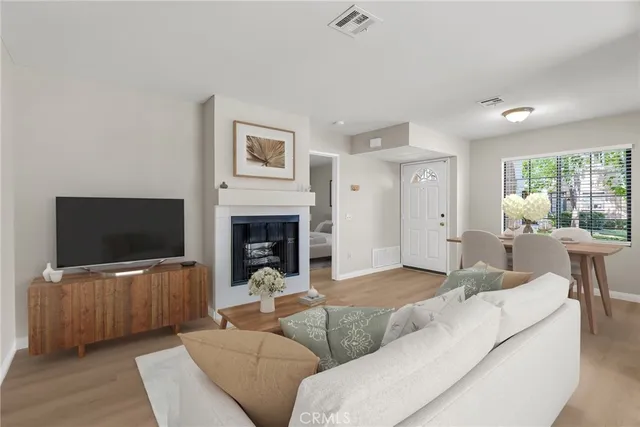 $450,000 | 10668 Dabney Drive, Unit 125, San Diego, CA 92126