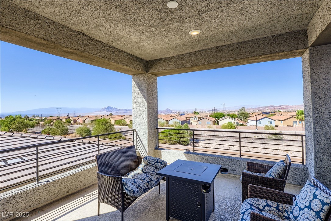 314 Robson Rdg Lane Henderson, NV 89015 - Photo 43 of 64 Primary BR Balcony with a residential view